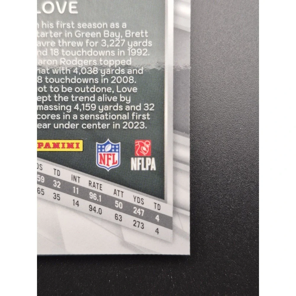 2024 Panini Spectra Jordan Love #41 Interstellar Prizm /60 Green Bay Packers